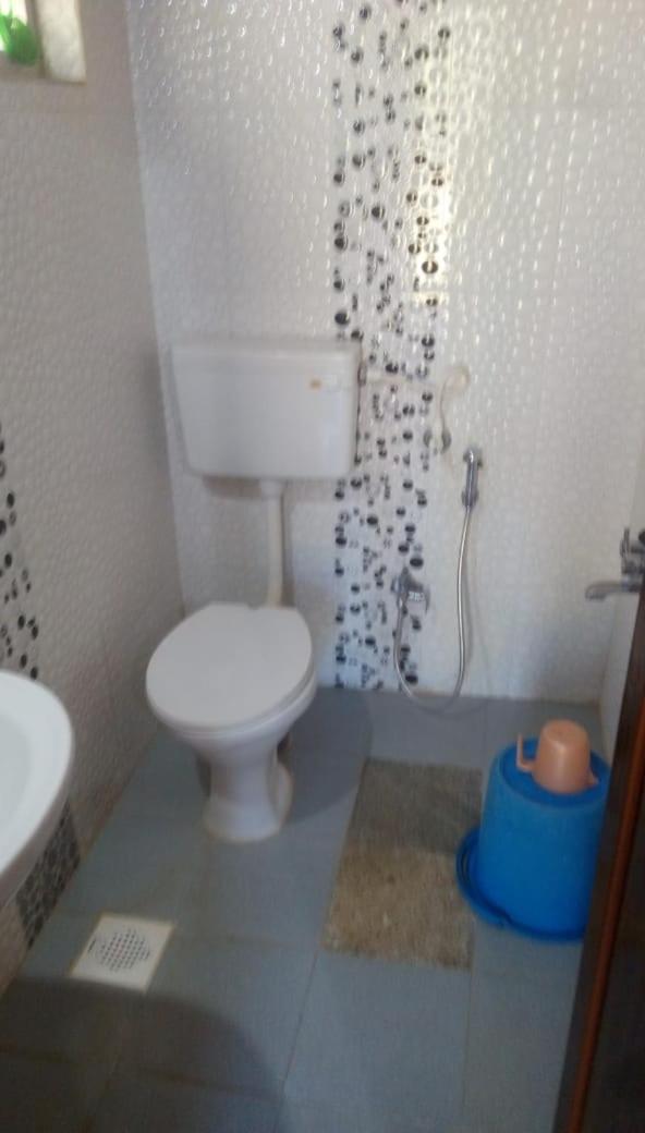 Athena Homestay Somvārpet Extérieur photo